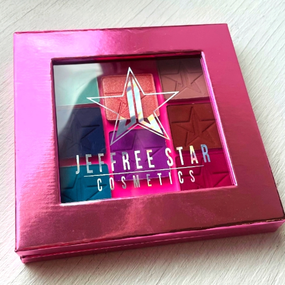 Jeffree Star Z pallette and singles!